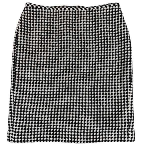Ann Taylor Loft Petites size 12 black & white houndstooth skirt slit in back EUC - Picture 1 of 12